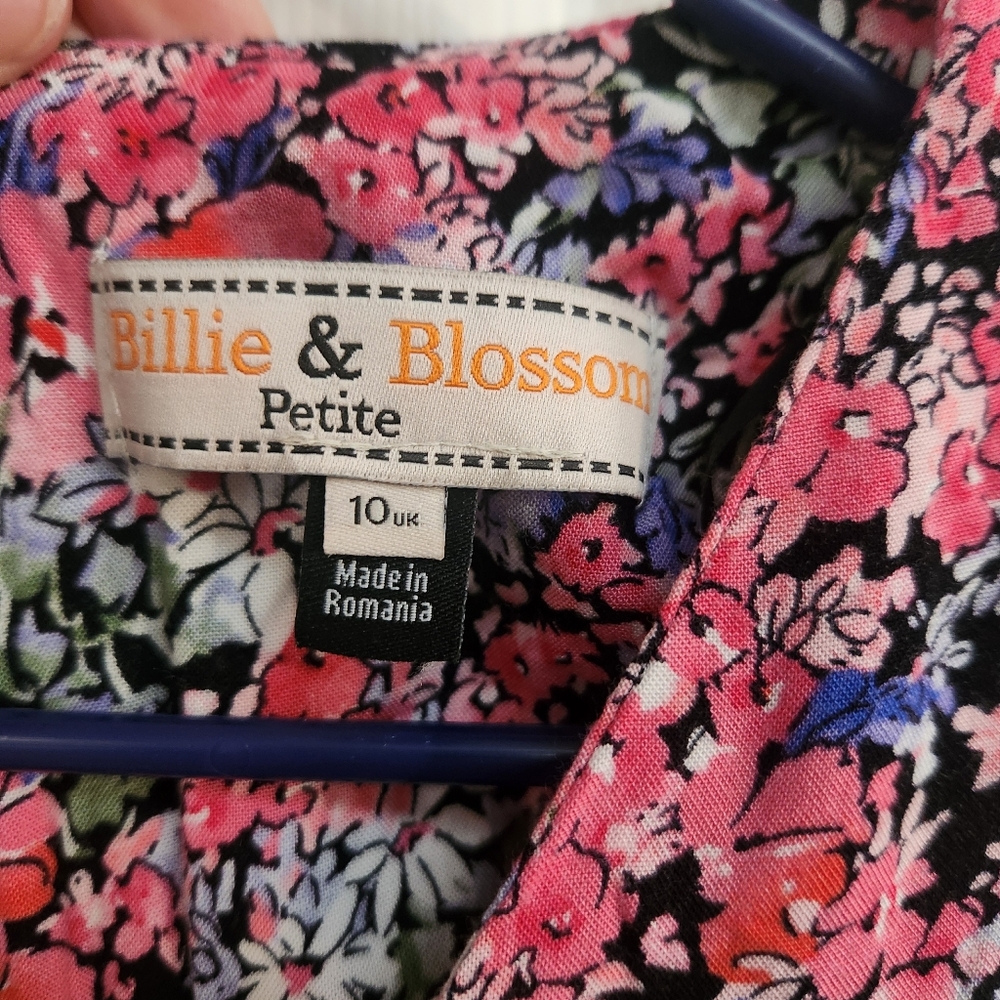 Floral Mini Dress in Pink and Black With Belt - Picture 4 of 11
